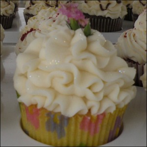 The My Little Flower cupcake, available through May.
